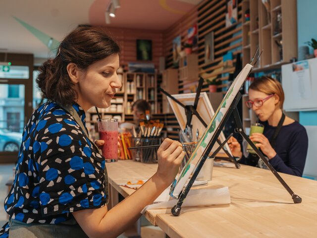 Creative Cafe Zurich painting