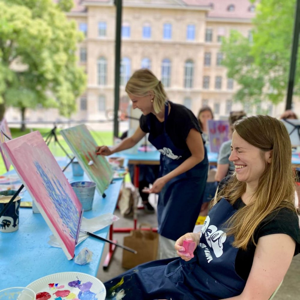 Painting in the park with Sunday Brunch in Basel